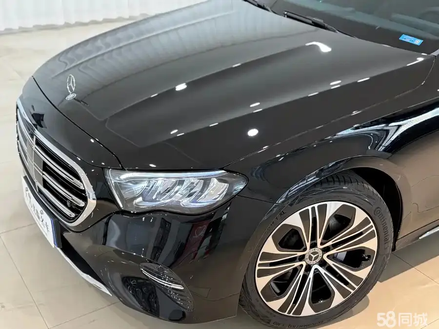 Mercedes-Benz E Class 2025 car image #3