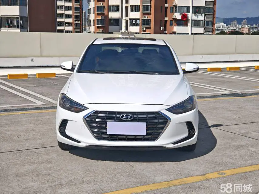 Hyundai Elantra AD 2019 car image #3