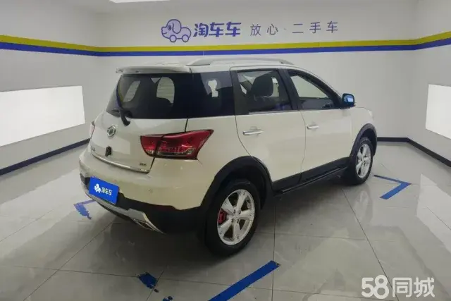 Great Wall M4 2015 car image #3
