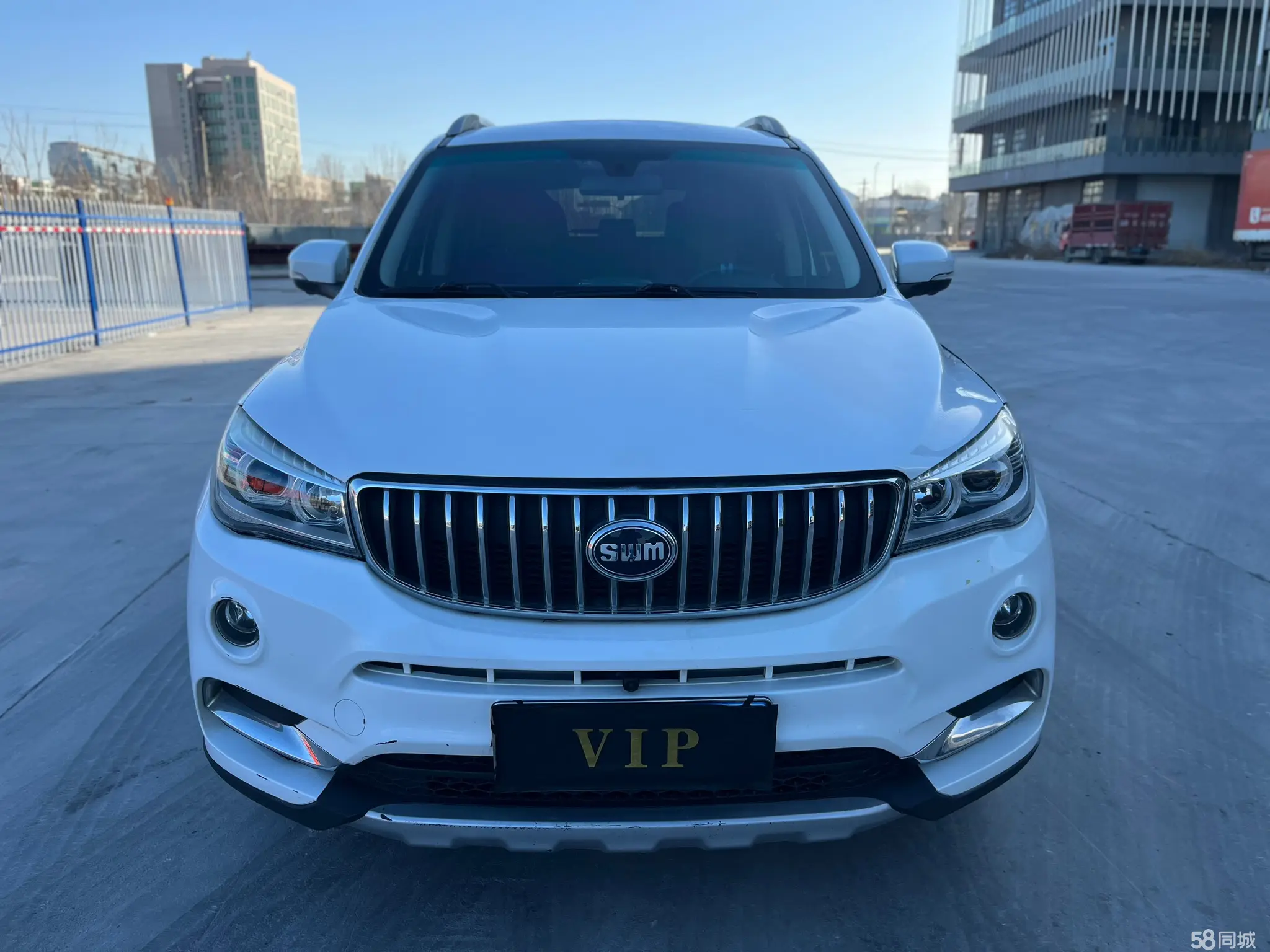 SWM斯威汽车 SWM斯威X7 2018 汽车图片 #3