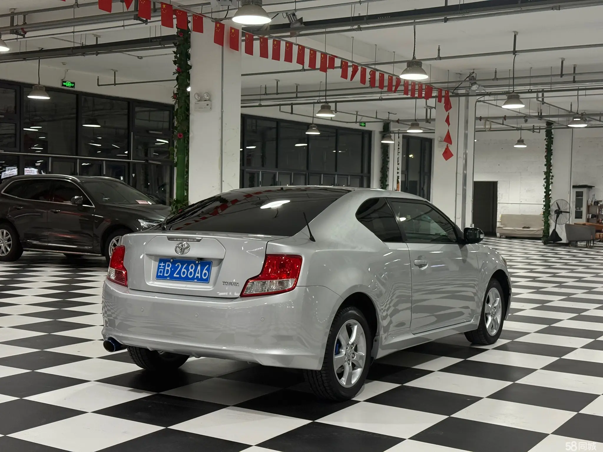 Toyota Zelas 2012 imagen de coche #3