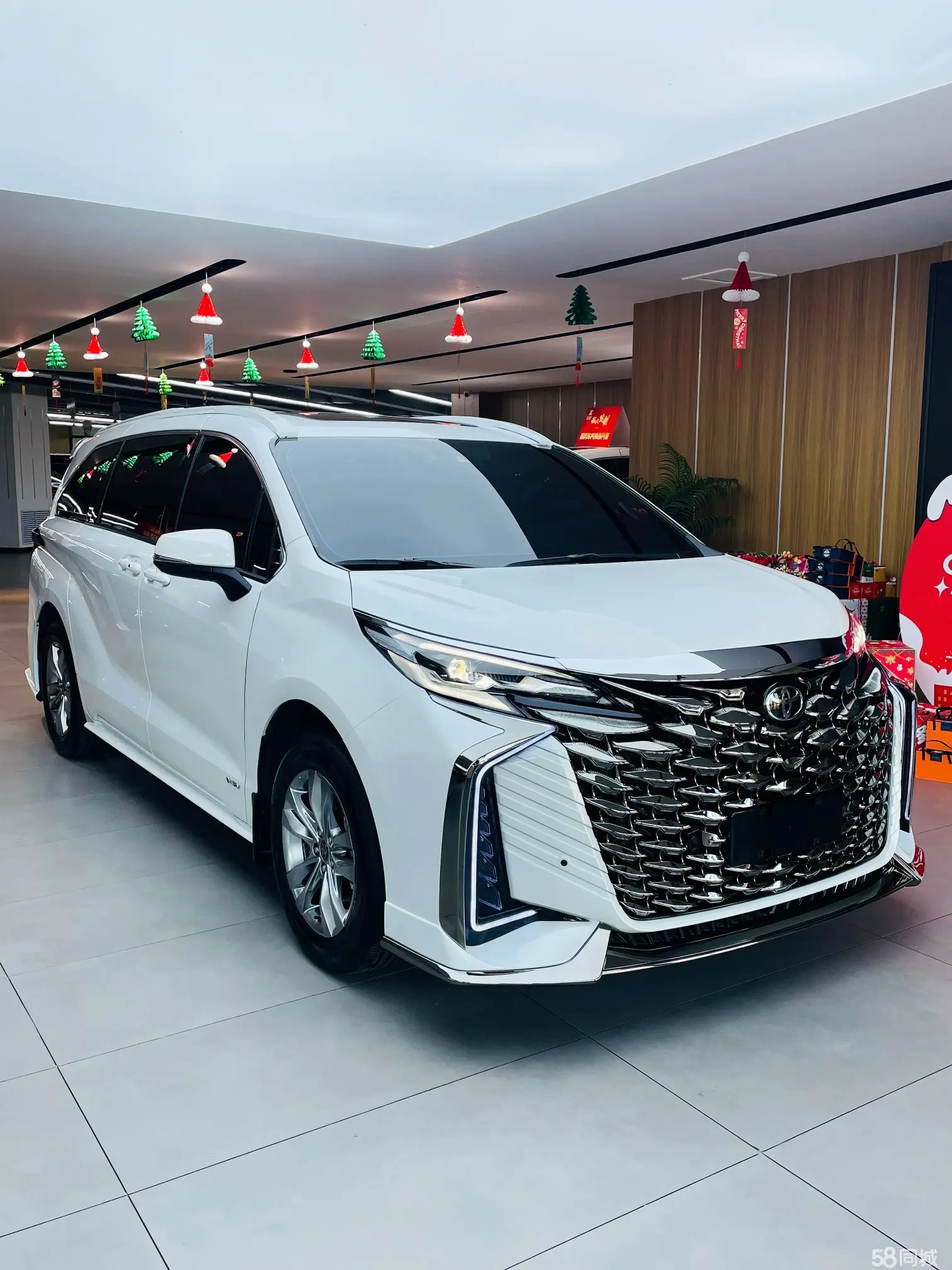 Toyota Sienna 2025 image de voiture #3