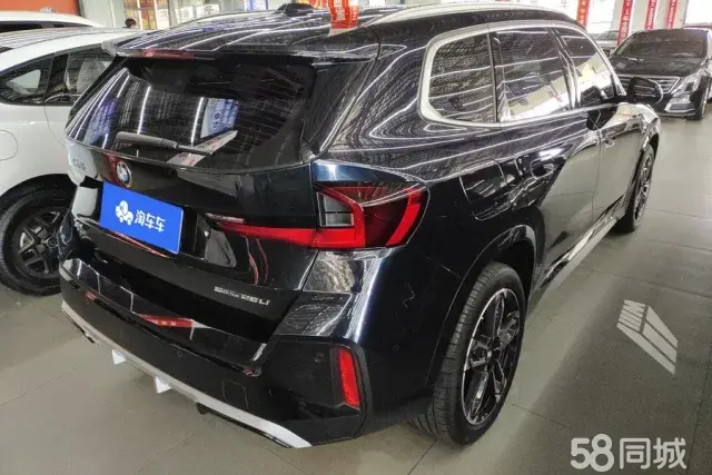 BMW X1 2024 car image #3