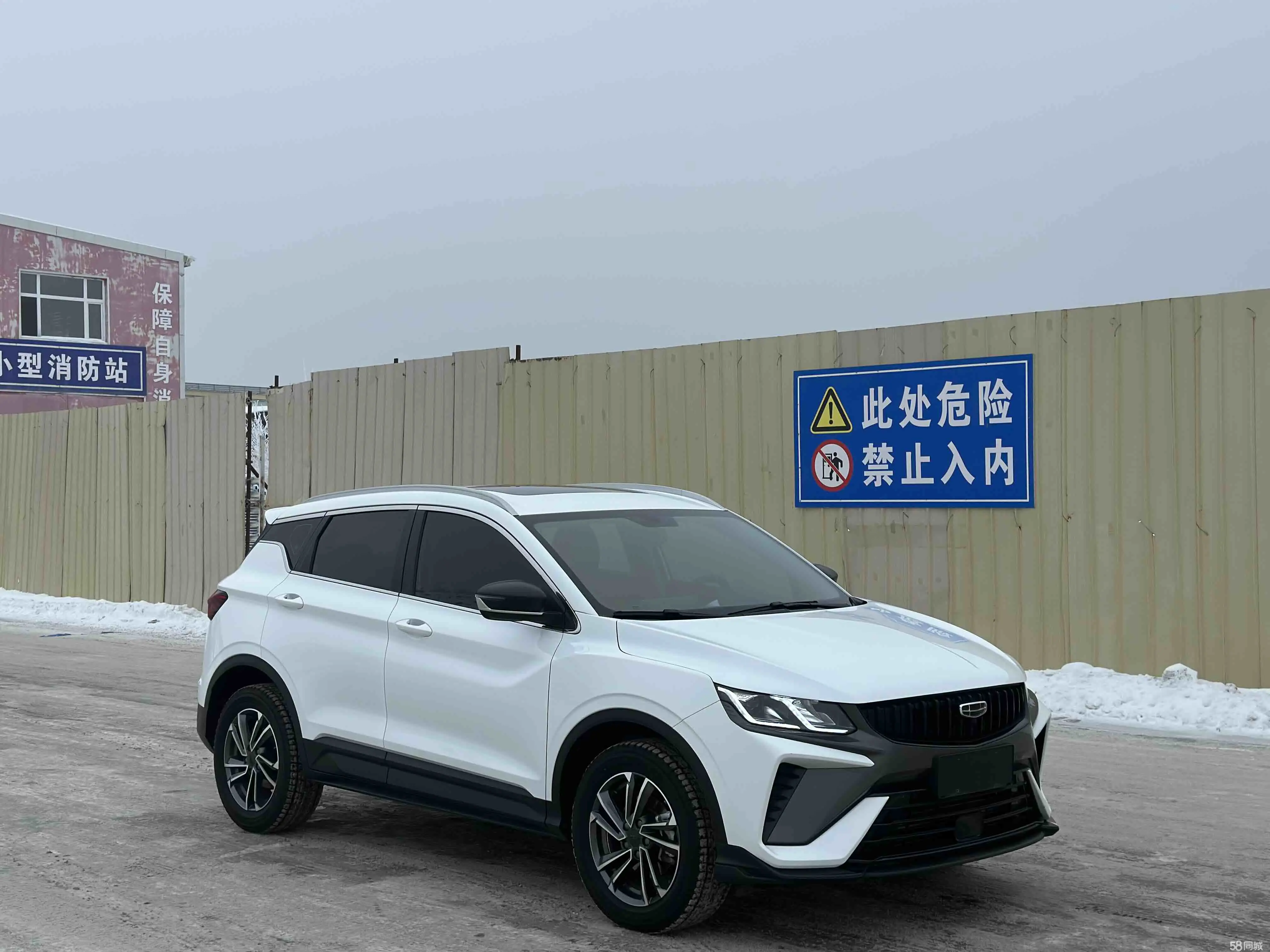 GEELY Coolray 2024 car image #3