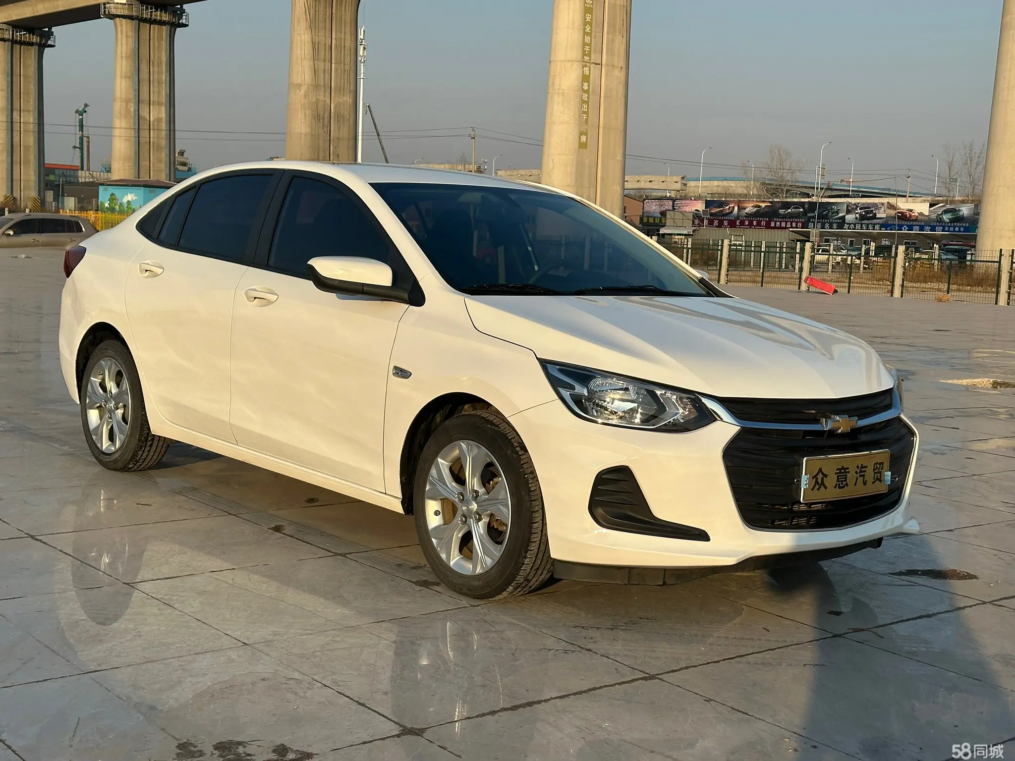Chevrolet Cavalier 2019 car image #3