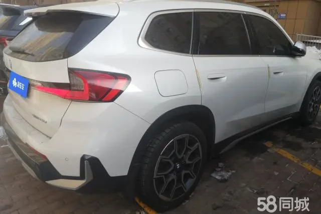 BMW X1 2023 immagine di auto #3