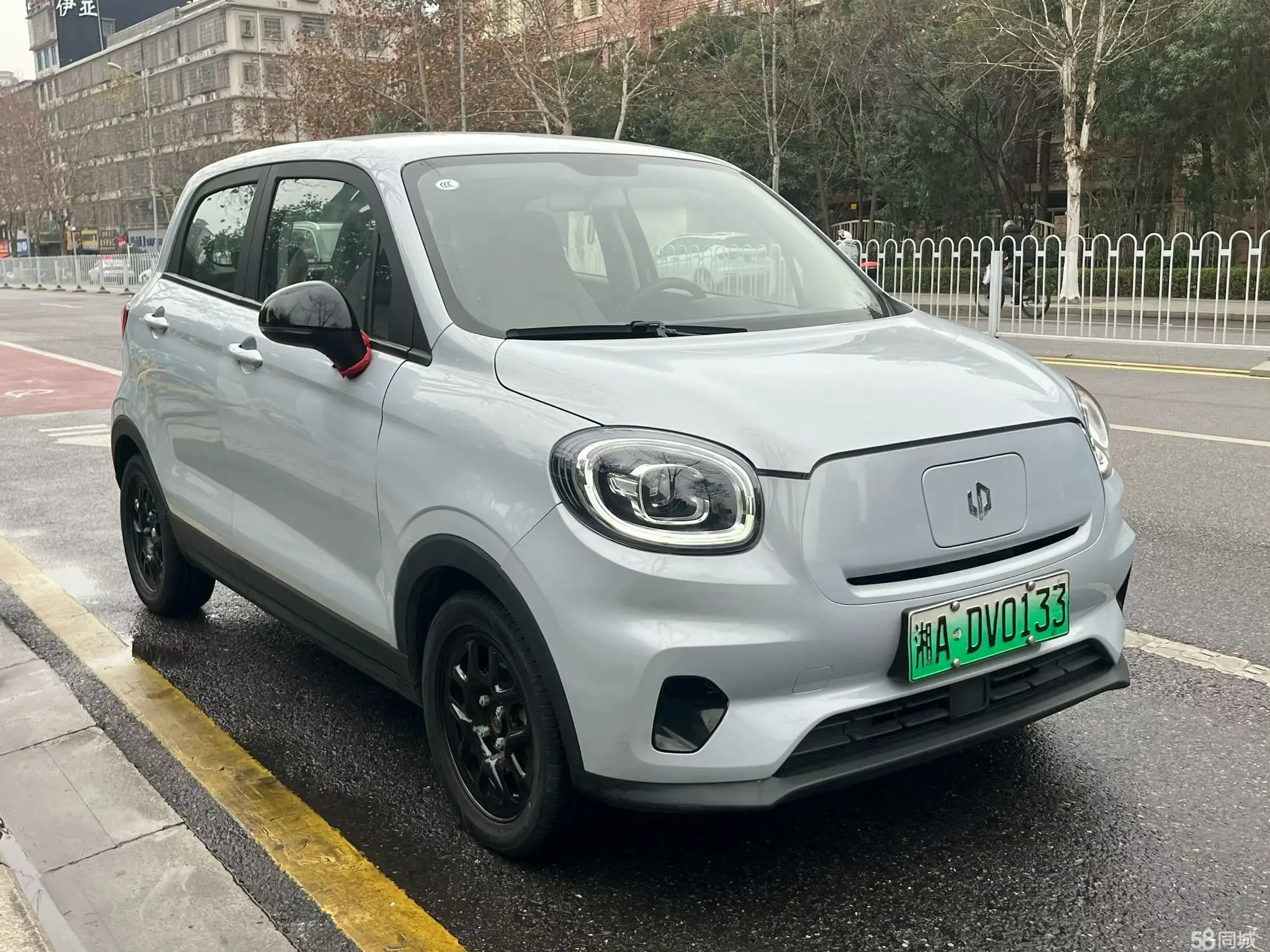 零跑汽车 零跑T03 2023 汽车图片 #3