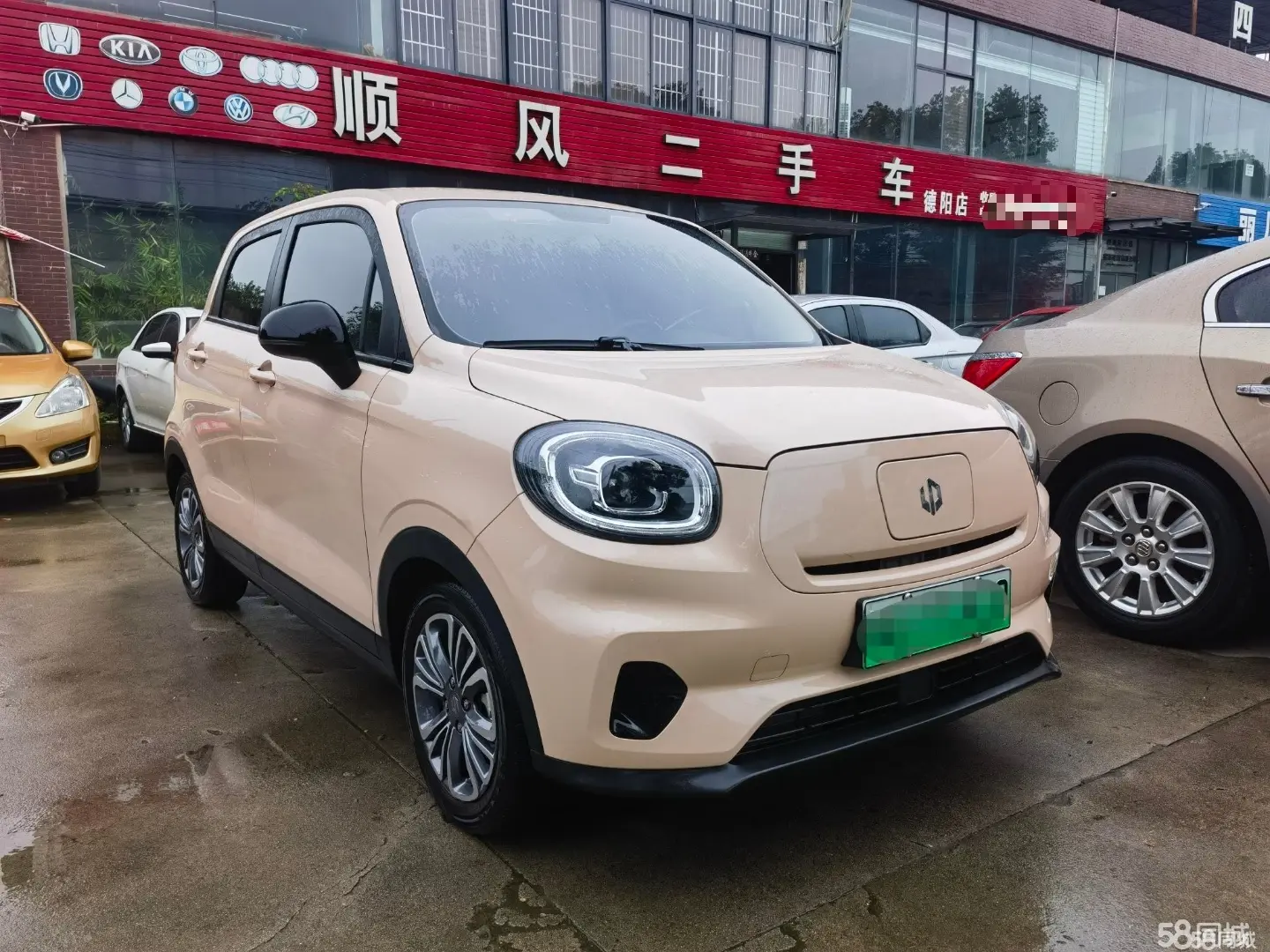 零跑汽车 零跑T03 2022 汽车图片 #3