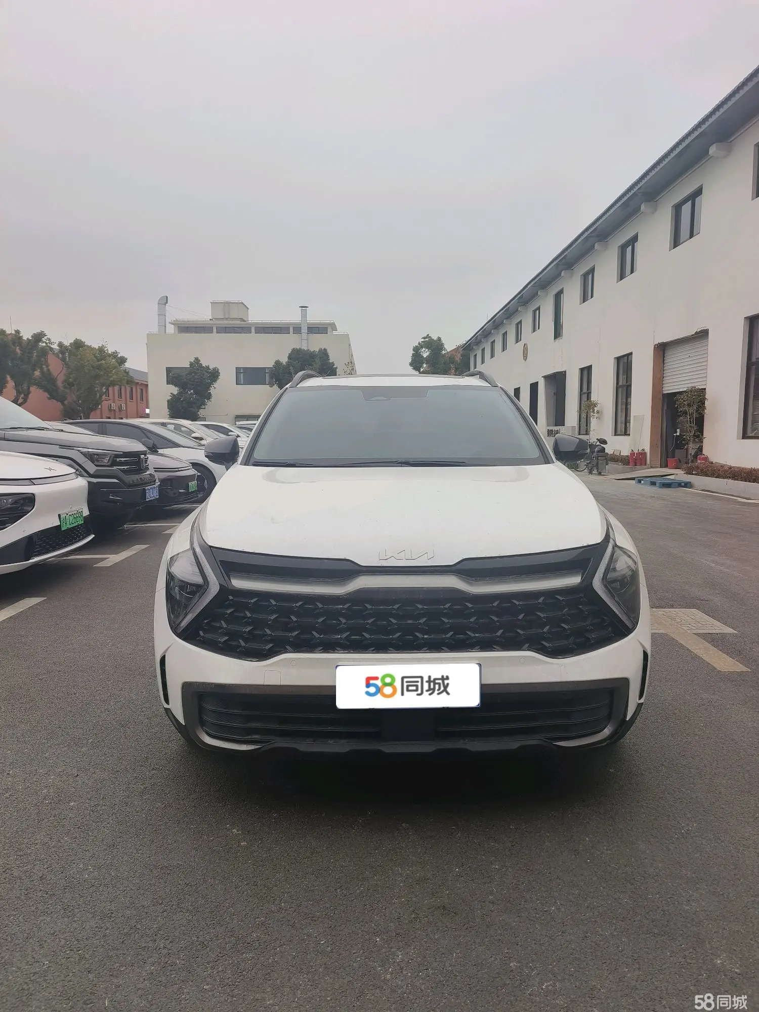 Kia Sportage 2023 car image #3