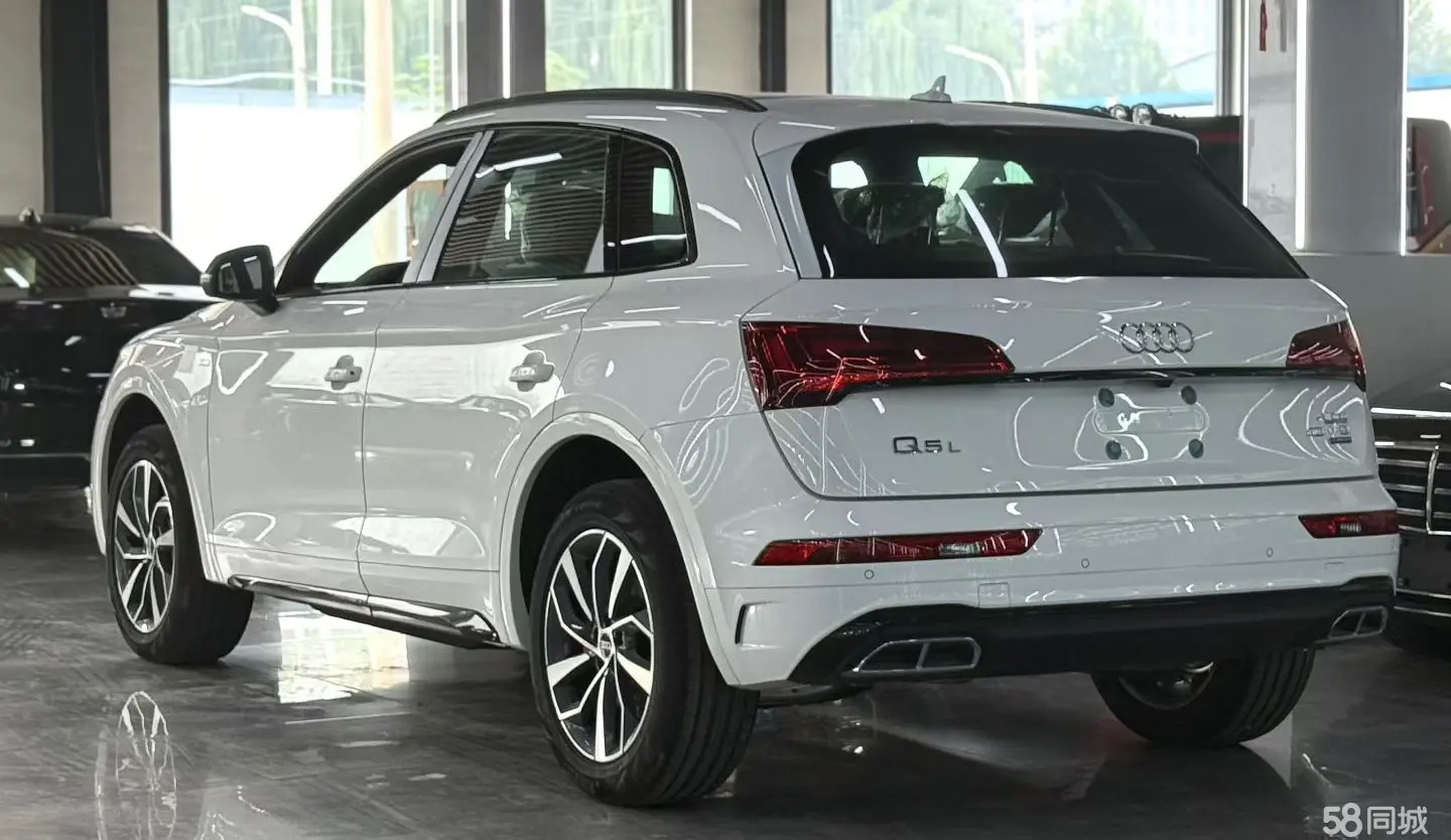 Audi Q5L 2025 #3 Audi Q5L 2025 car image #3