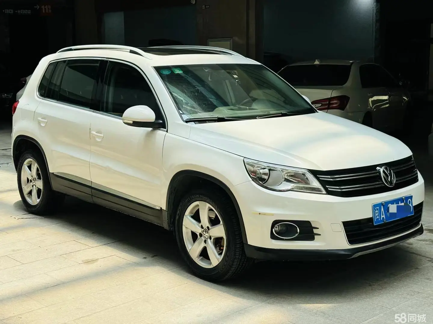 Volkswagen Tiguan 2012 #3 Volkswagen Tiguan 2012 car image #3
