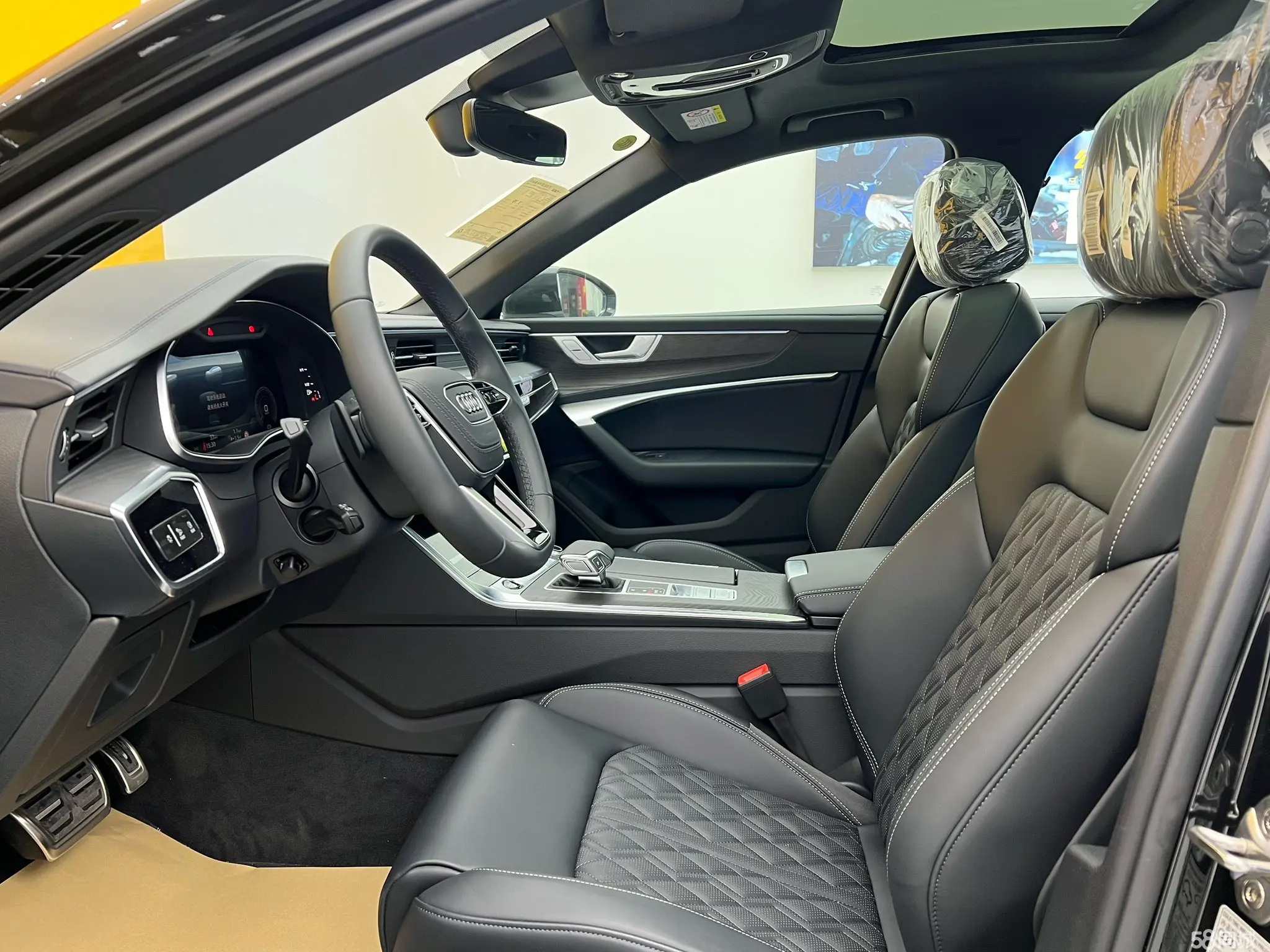 Audi A6L 2025 car image #3