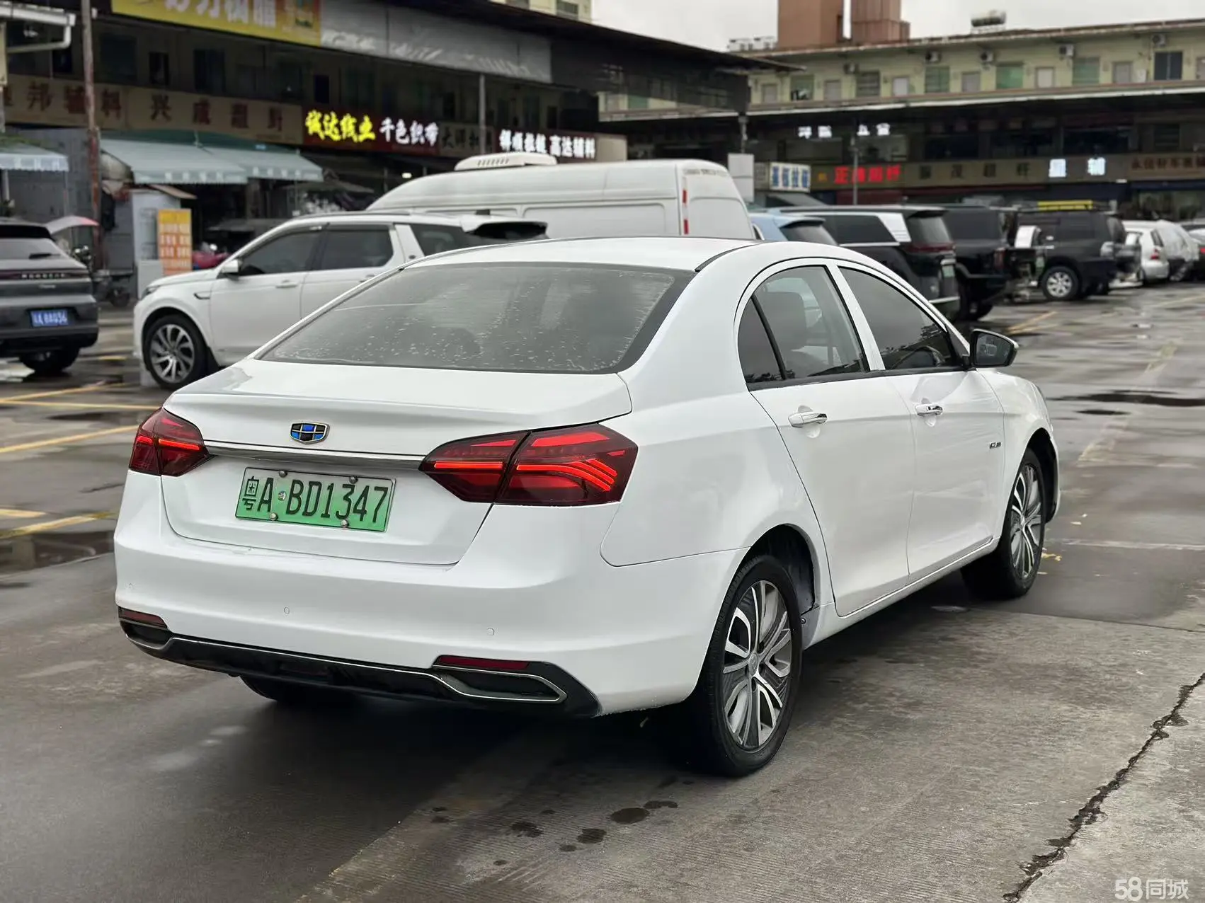 GEELY Emgrand New Energy 2018 #3 GEELY Emgrand New Energy 2018 car image #3