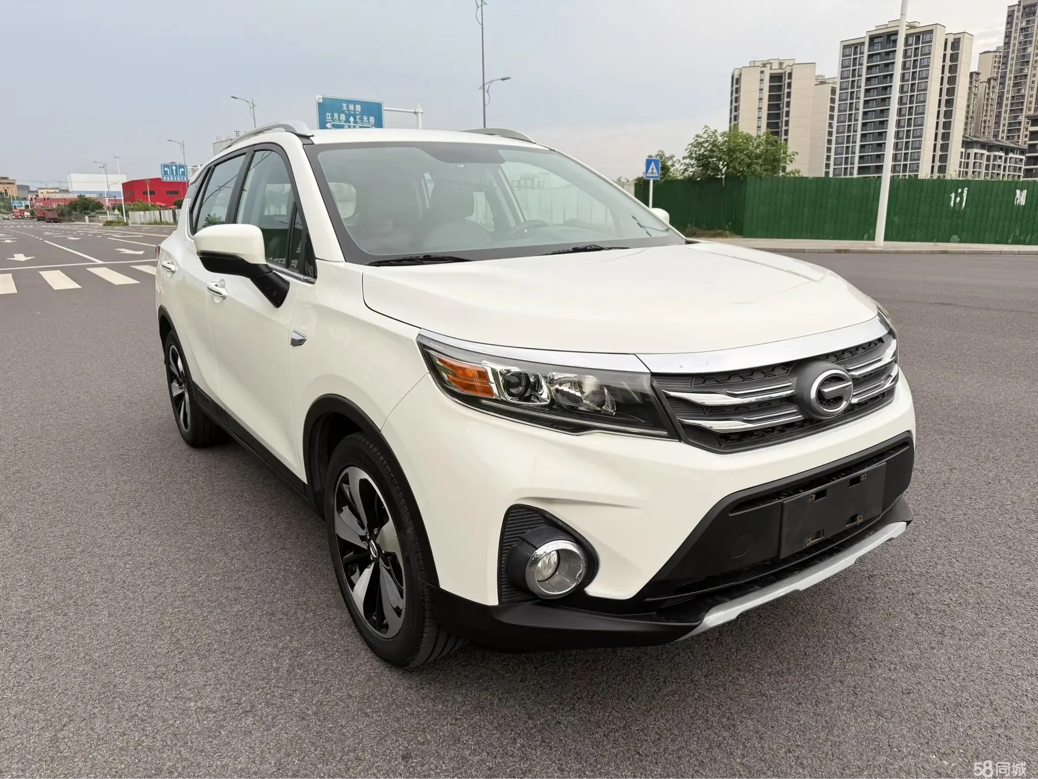GAC Trumpchi GS3 2017 #3 GAC Trumpchi GS3 2017 car image #3