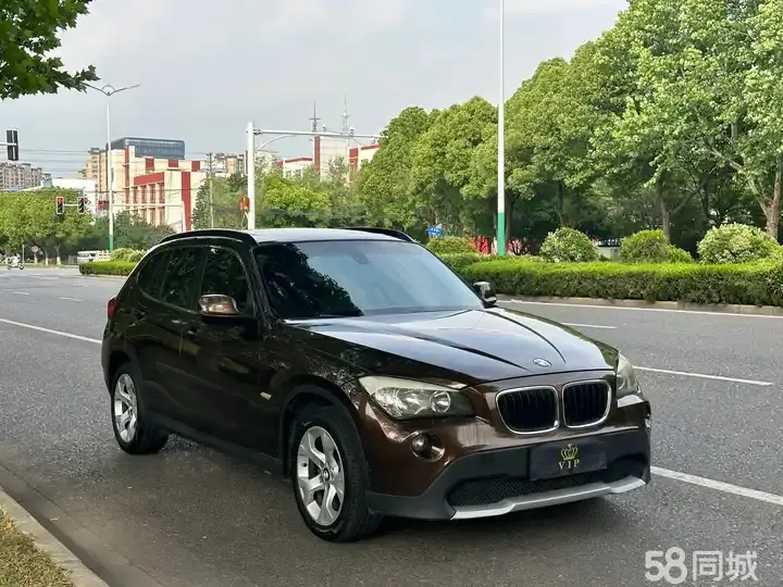 BMW X1 2012 car image #3