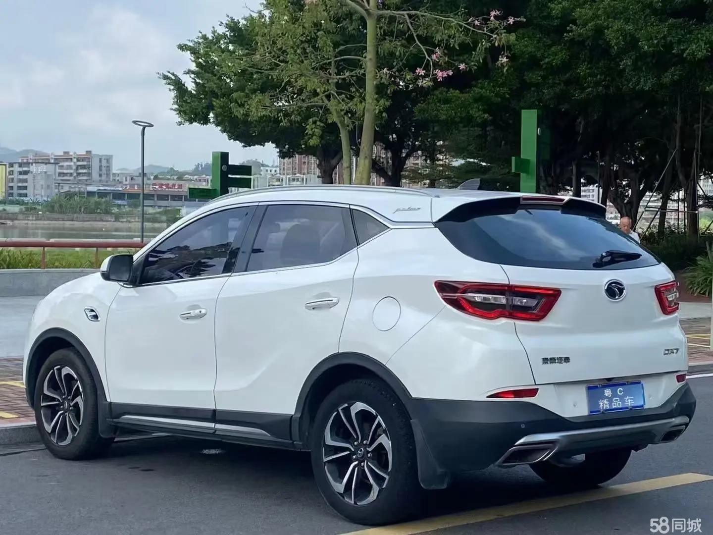 Soueast DX7 2018 #3 Soueast DX7 2018 imagen de coche #3