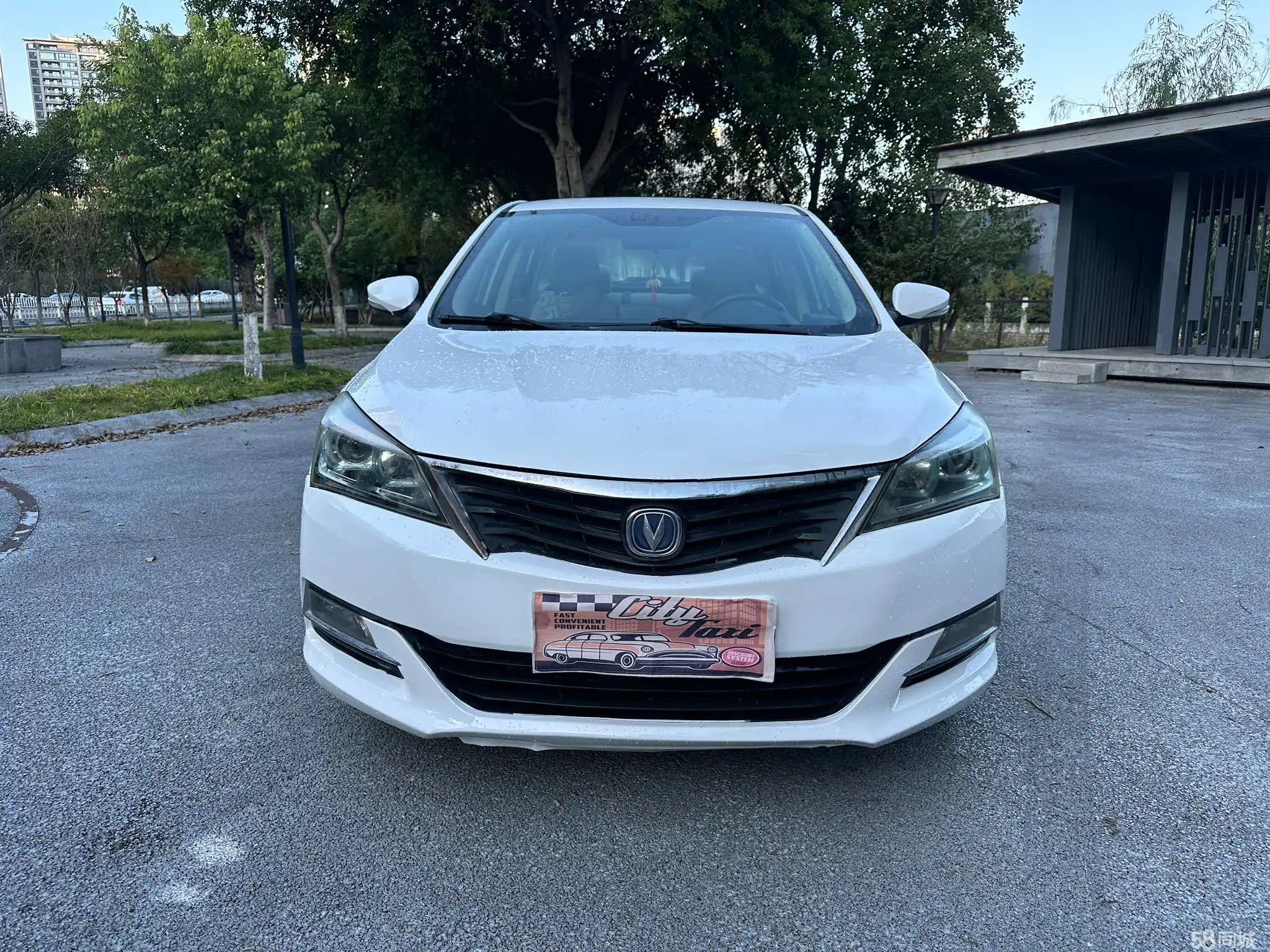 Changan Alsvin V7 2015 car image #3