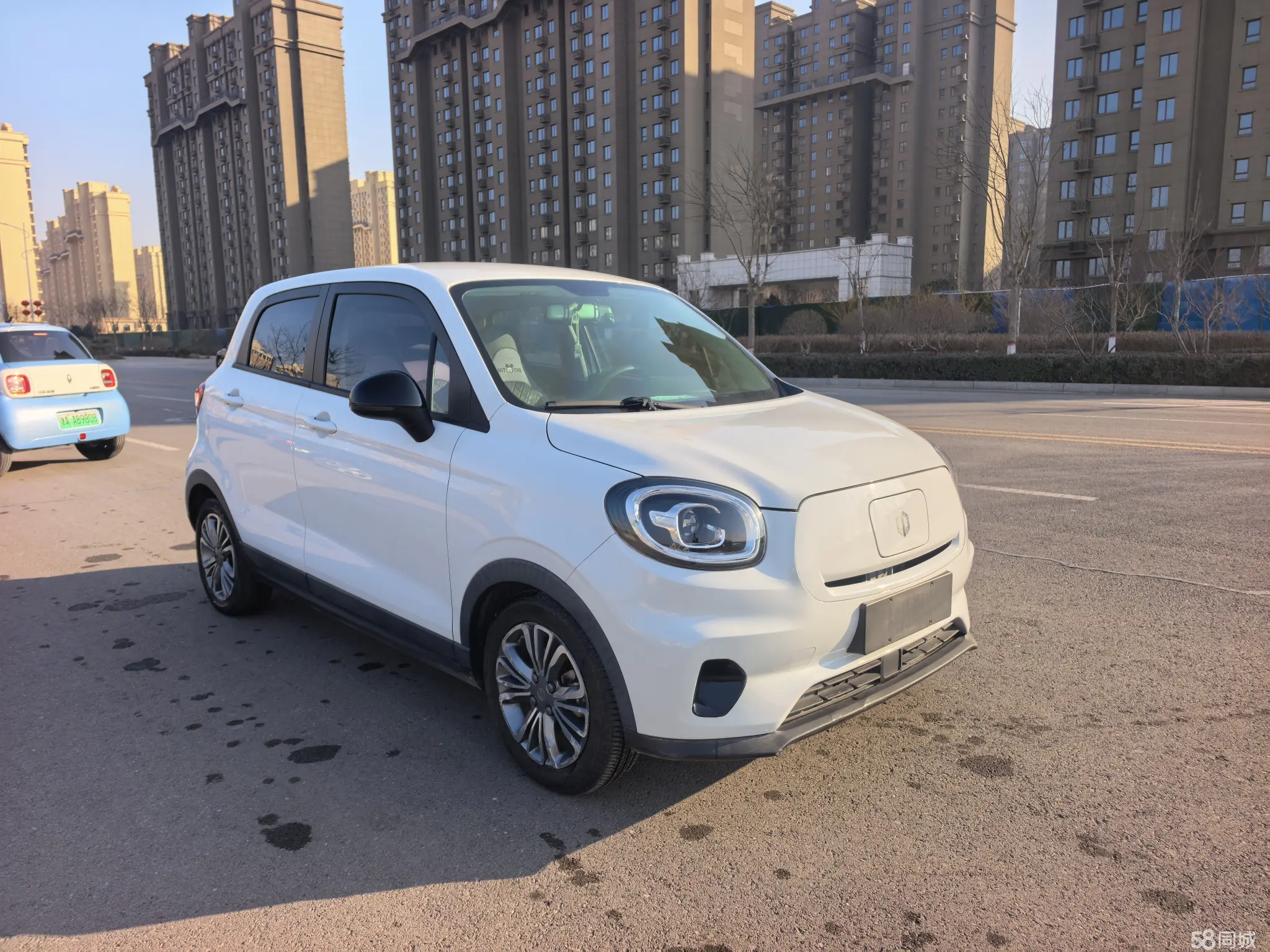 零跑汽车 零跑T03 2020 汽车图片 #3