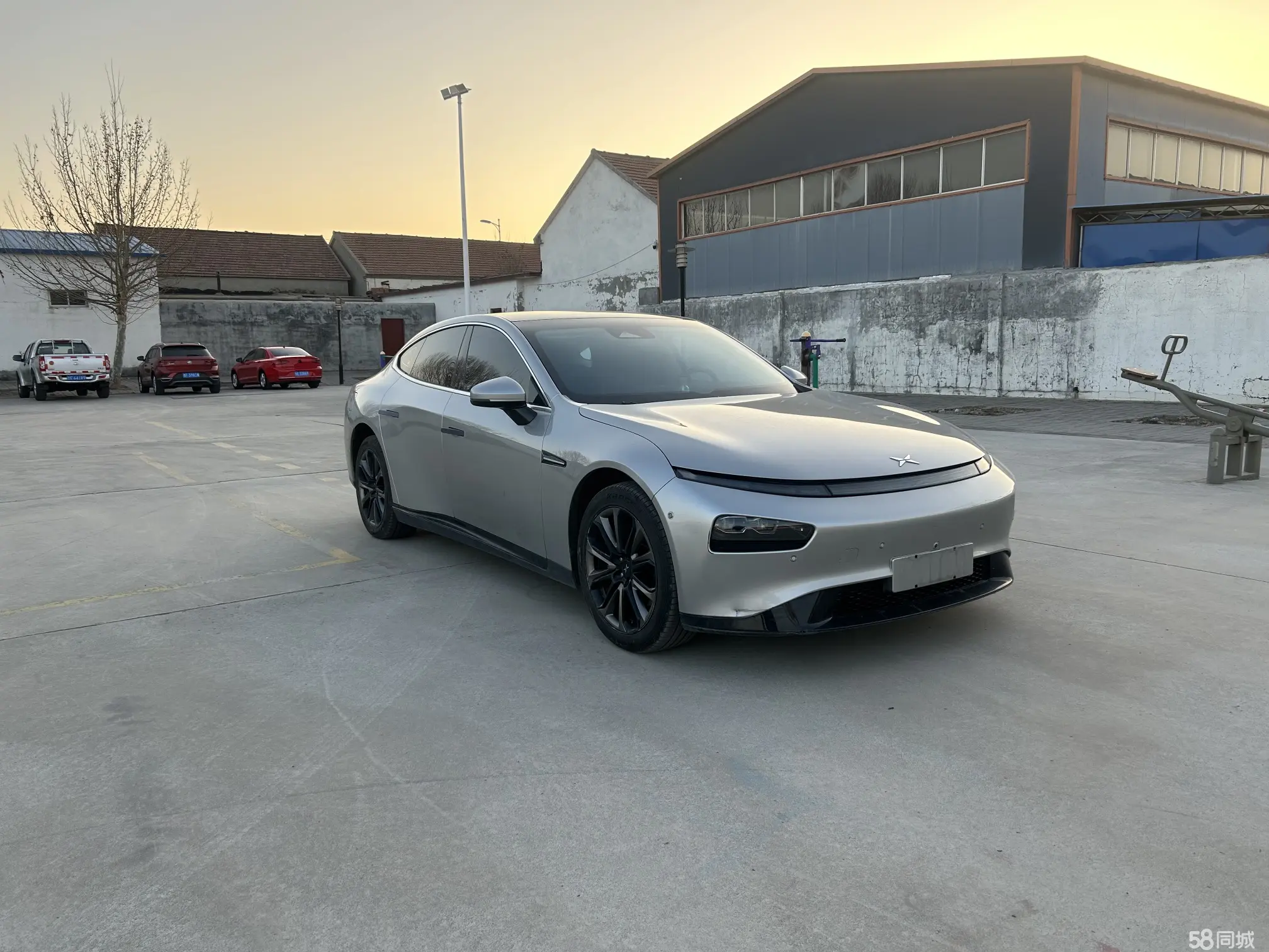 小鹏 小鹏P7 2022 汽车图片 #3