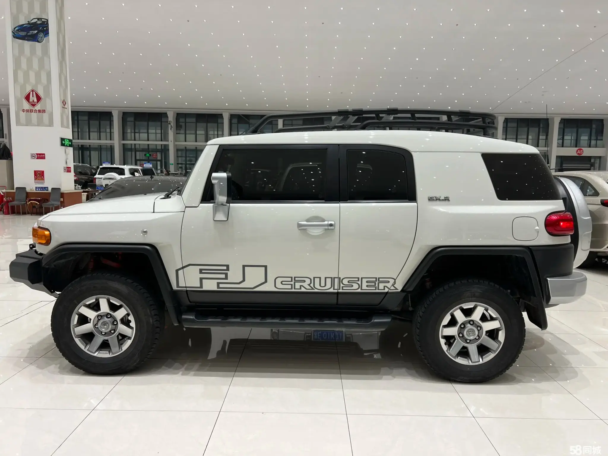 Toyota FJ Cruiser 2019 car image #3
