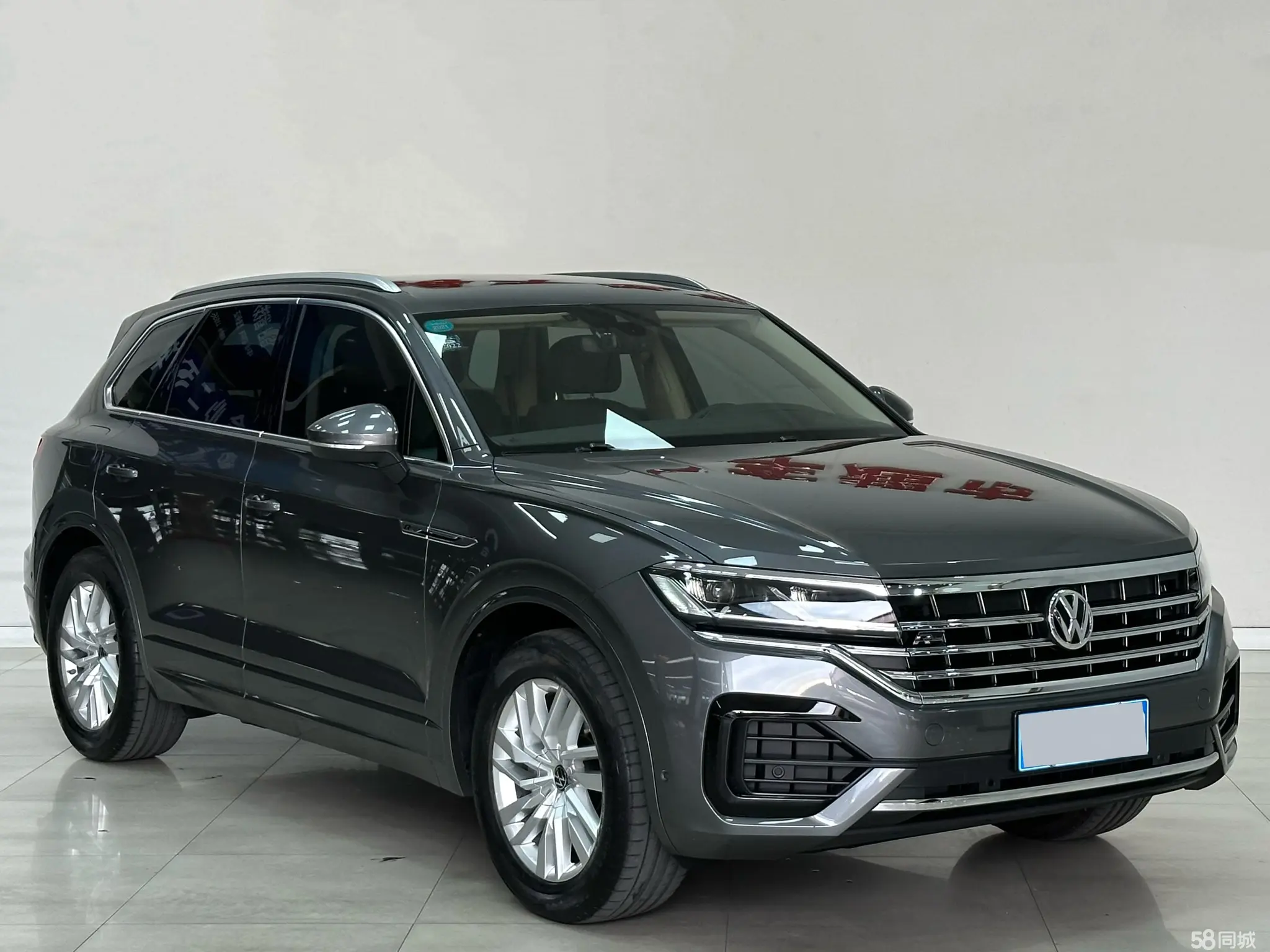 Volkswagen Touareg 2020 car image #3