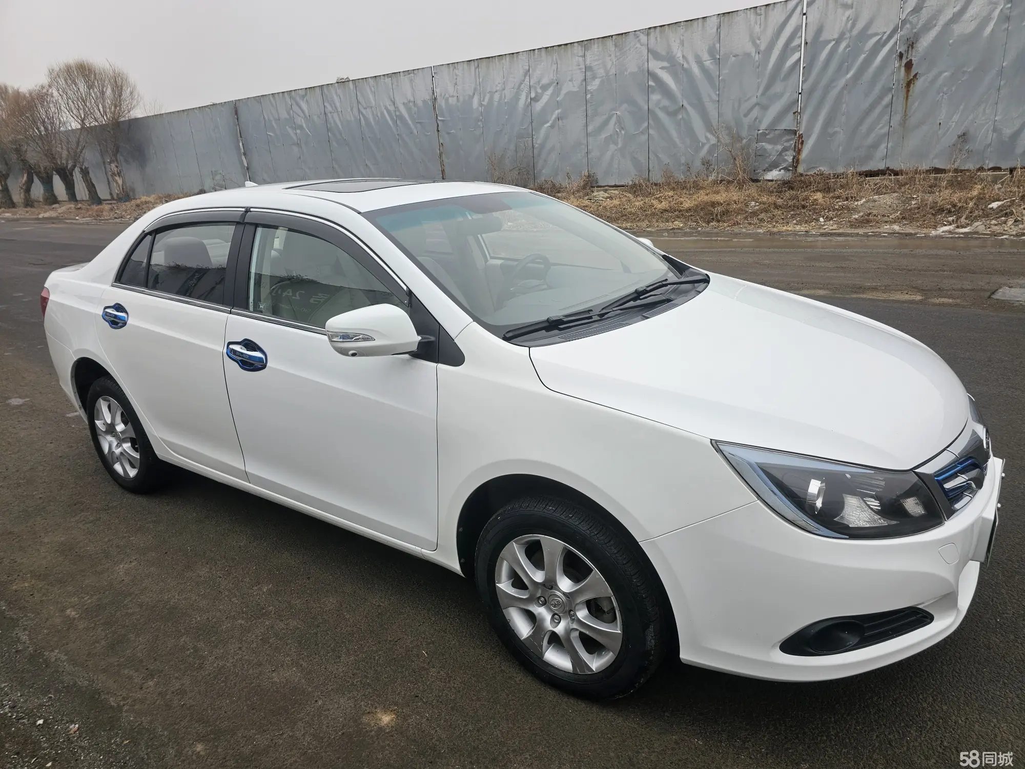 BYD e5 2017 #3 BYD e5 2017 car image #3