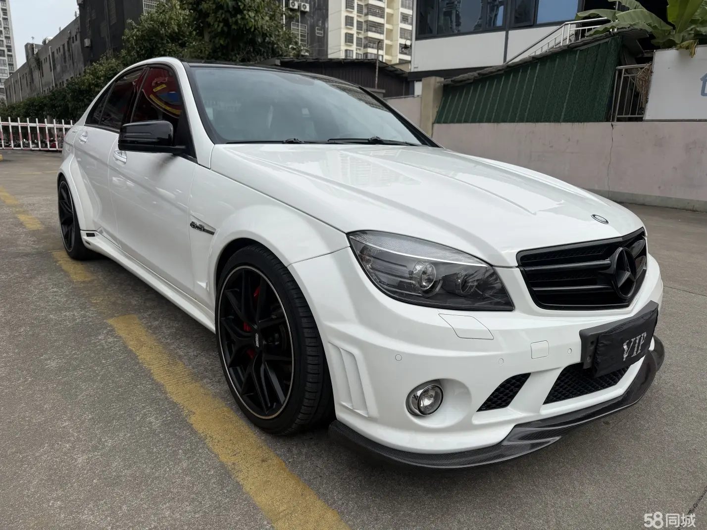 Mercedes-Benz C AMG 2011 car image #3