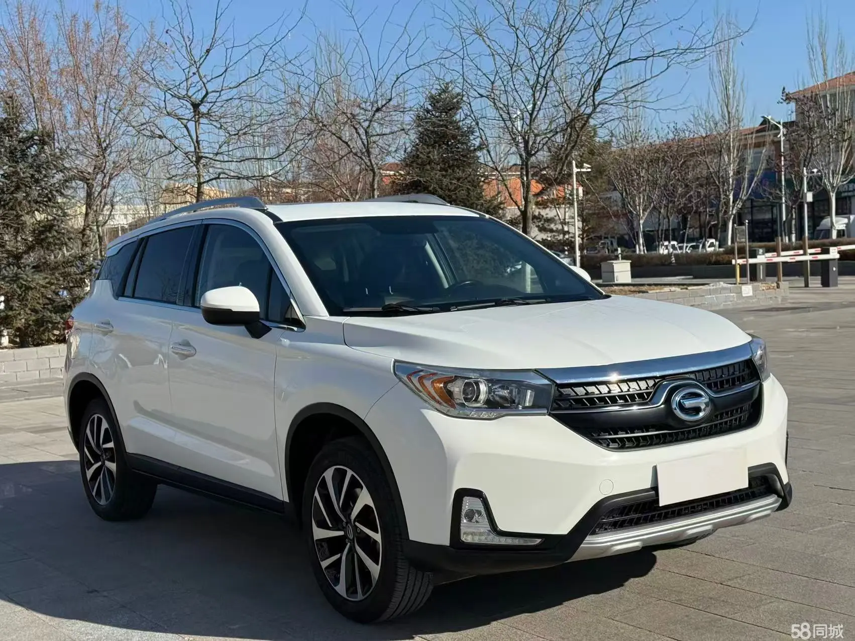 GAC Qizhi PHEV 2018 car image #3