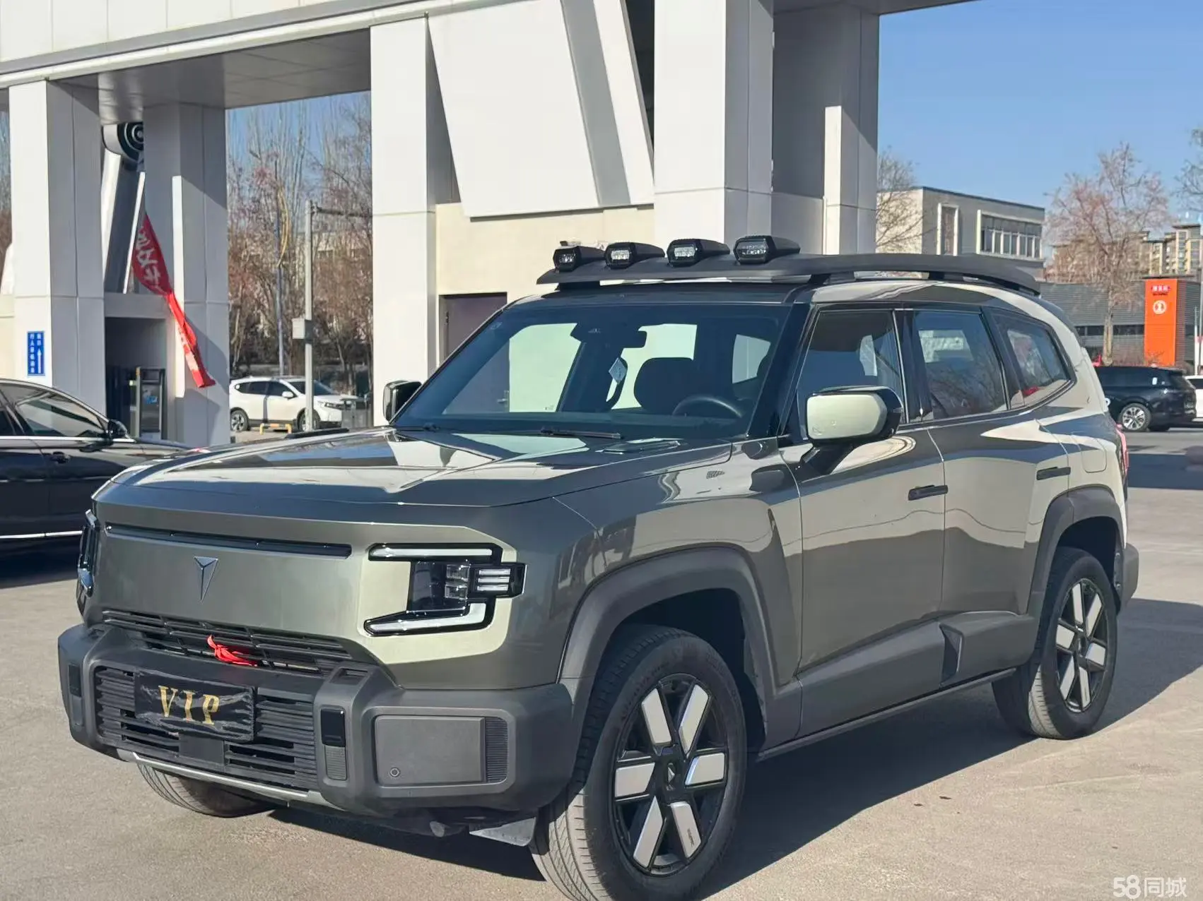 Deepal G318 2024 car image #3