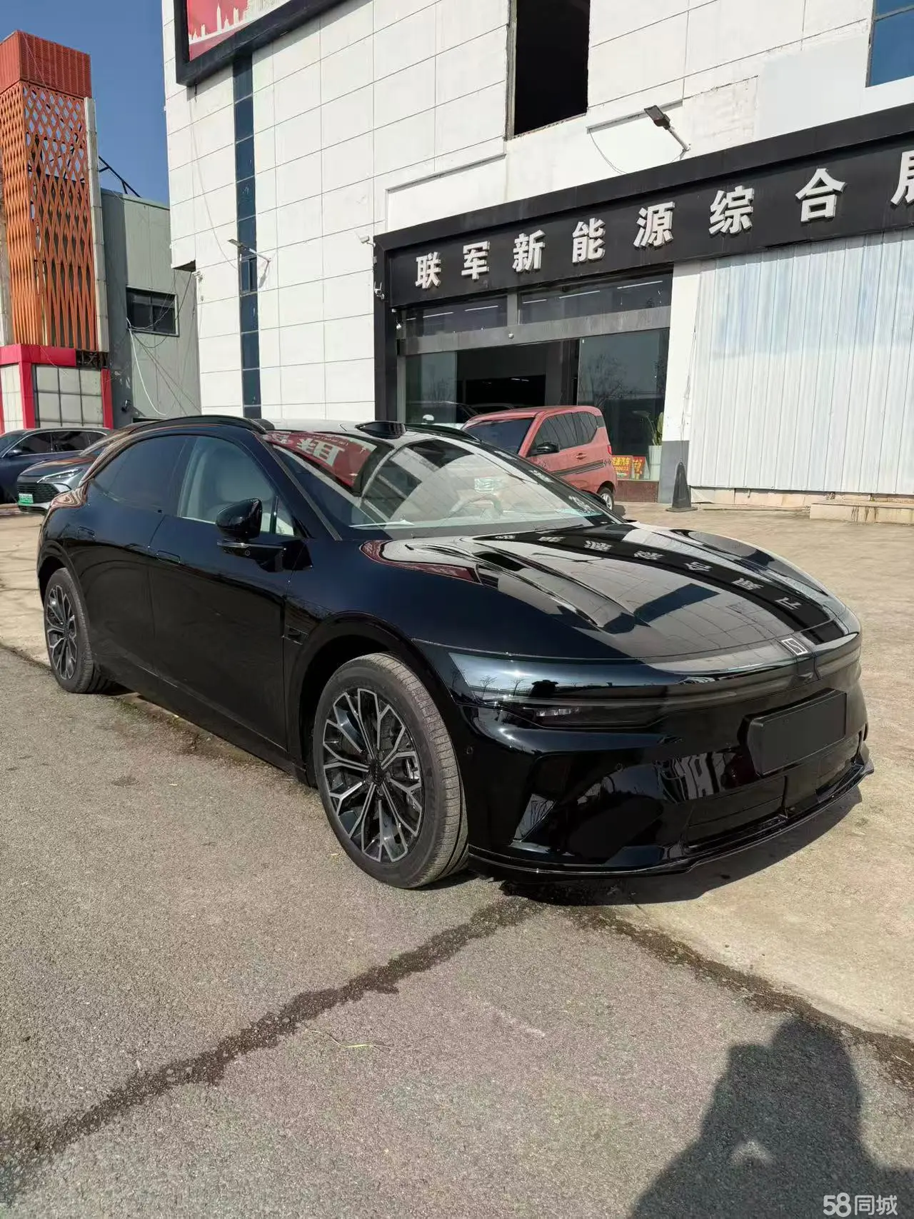 极氪 极氪007 2025 汽车图片 #3