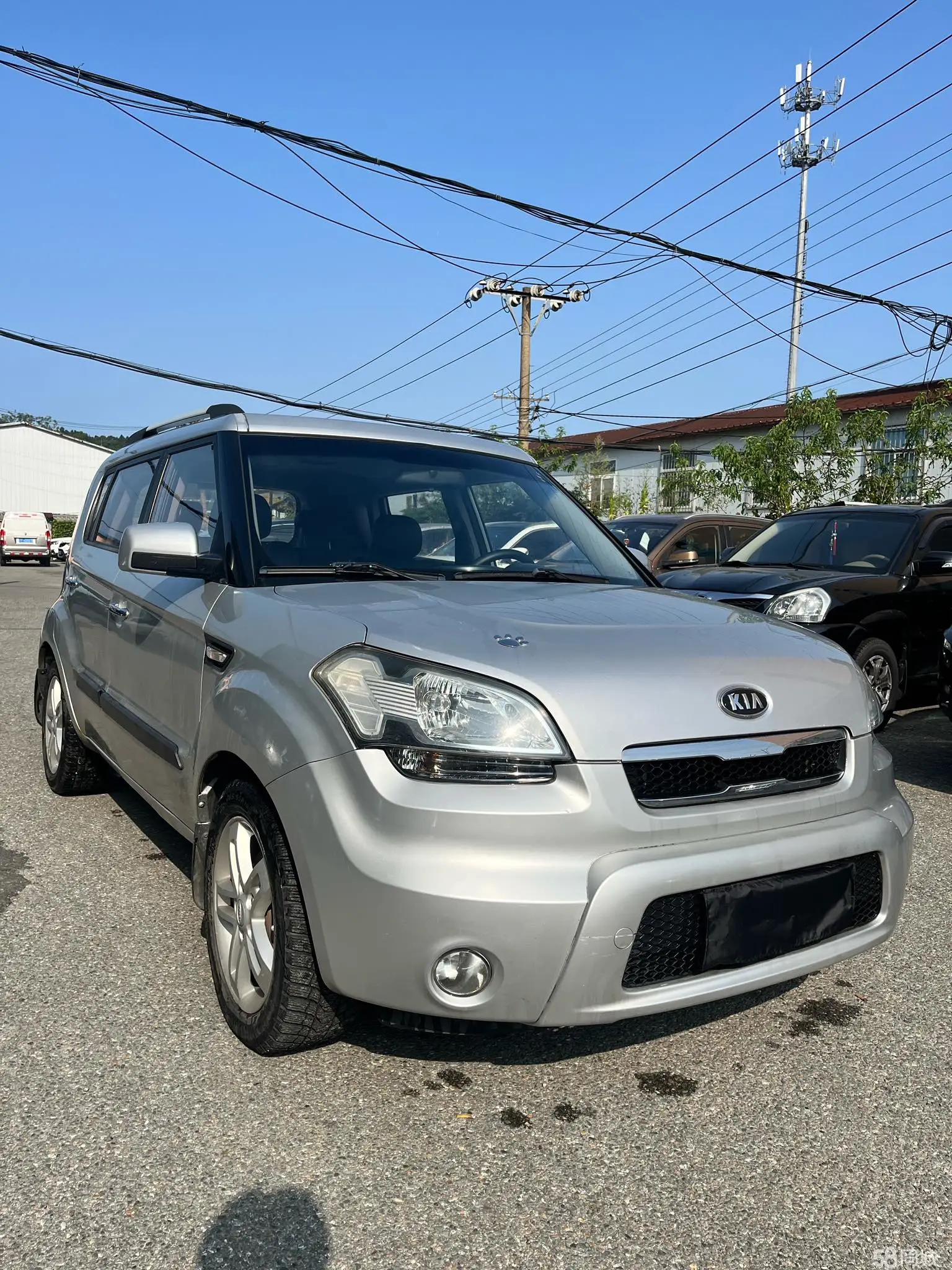 起亚 秀尔 2010 汽车图片 #3