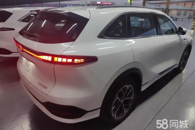 Changan CS75 Plus 2025 car image #3