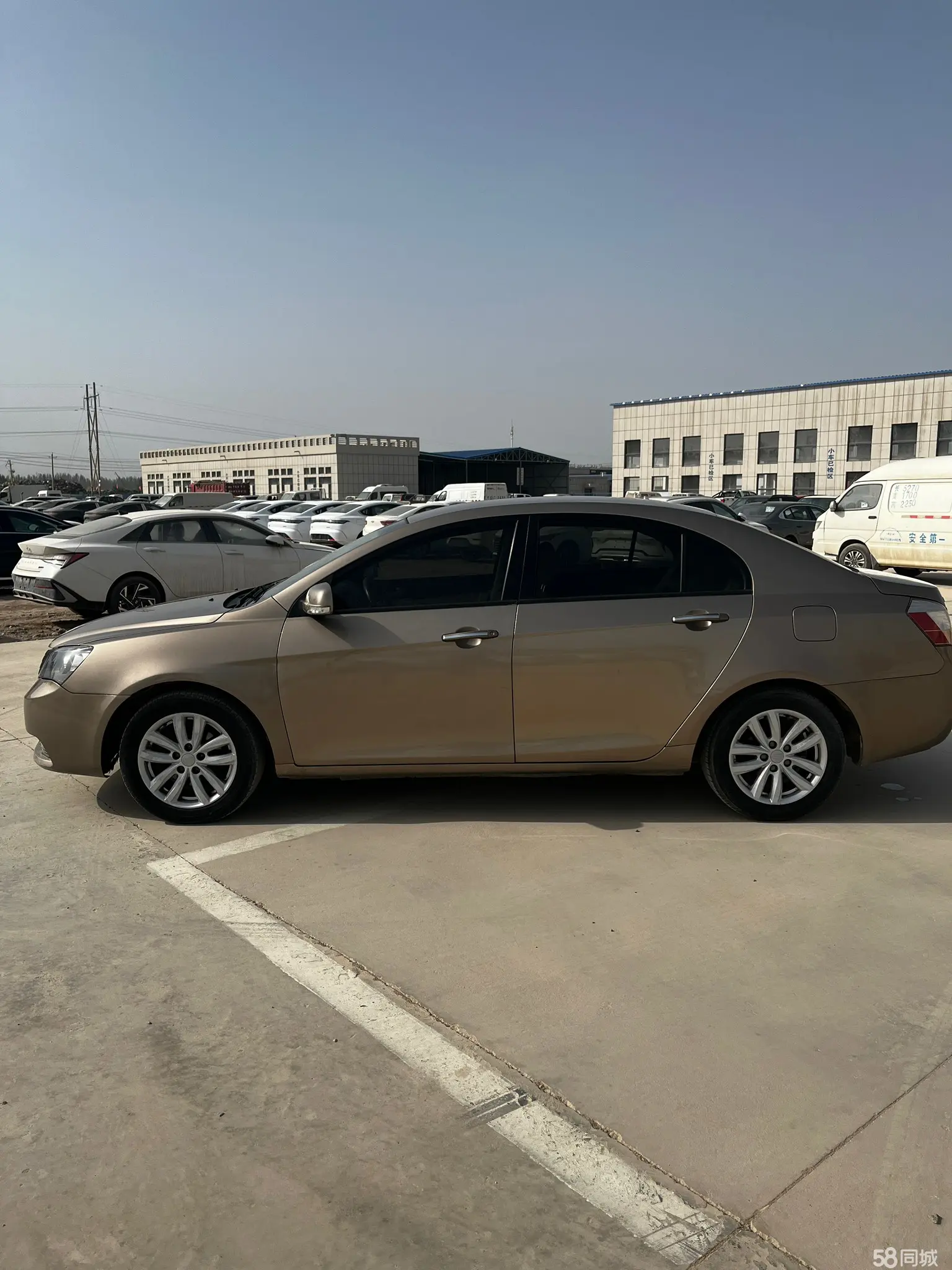 GEELY Emgrand Classic 2013 car image #3