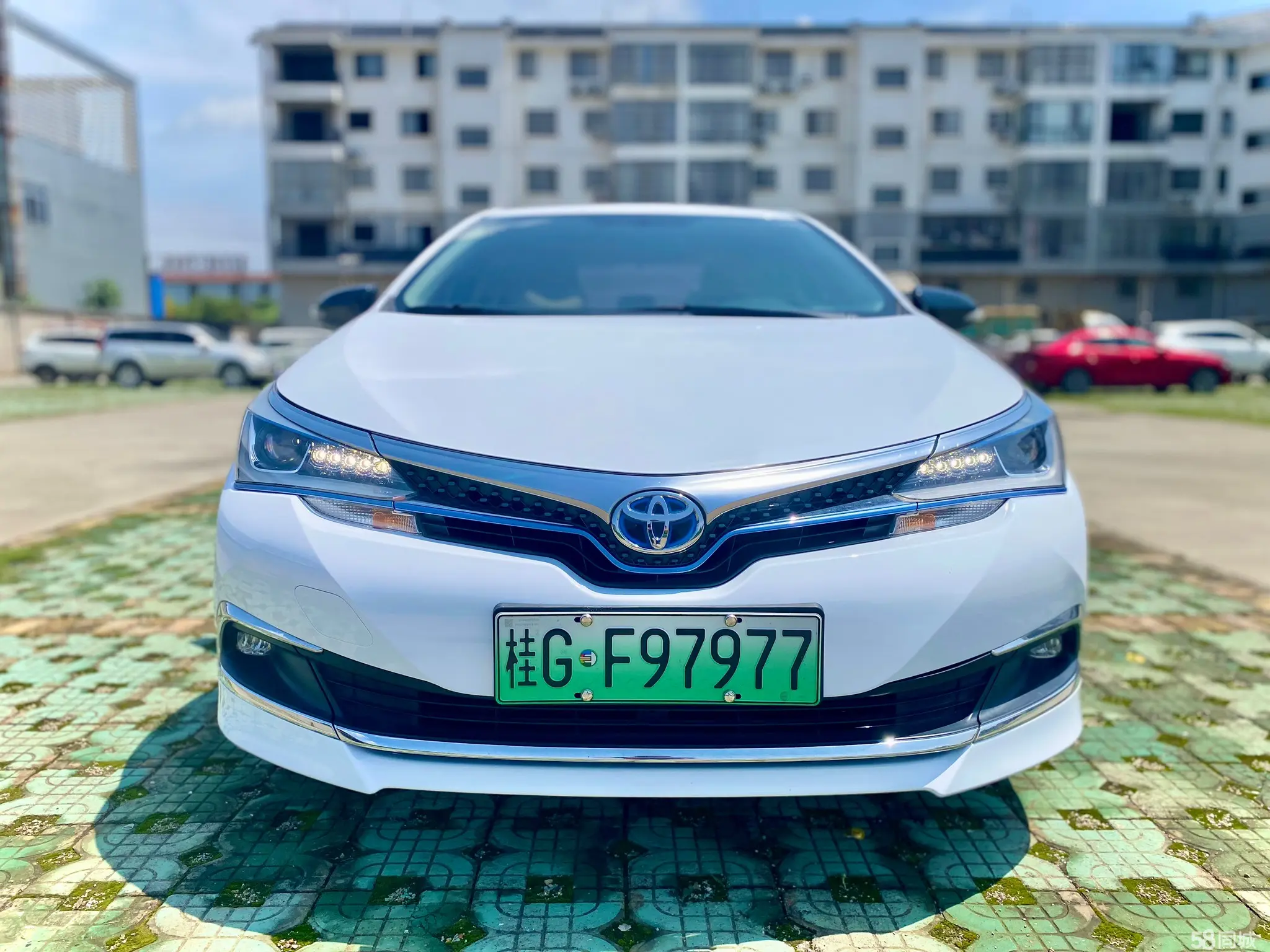 Toyota Corolla Hybird E+ 2019 car image #3