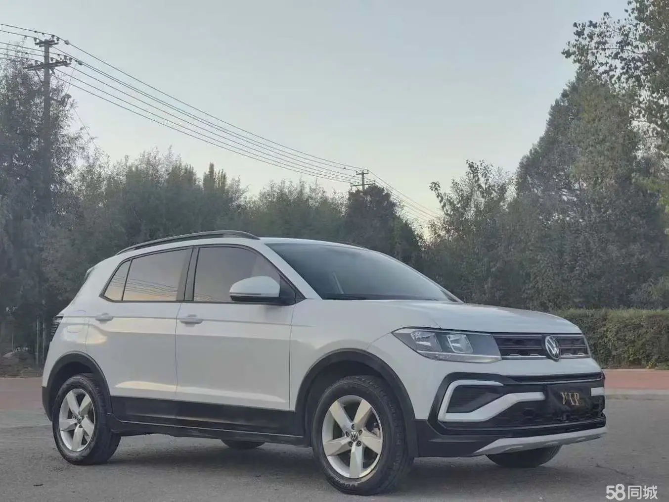 Volkswagen T-Cross 2023 car image #3