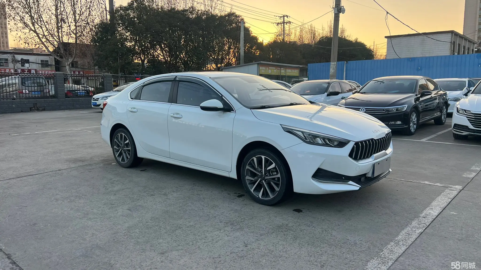 起亚 起亚K3 2021 汽车图片 #3