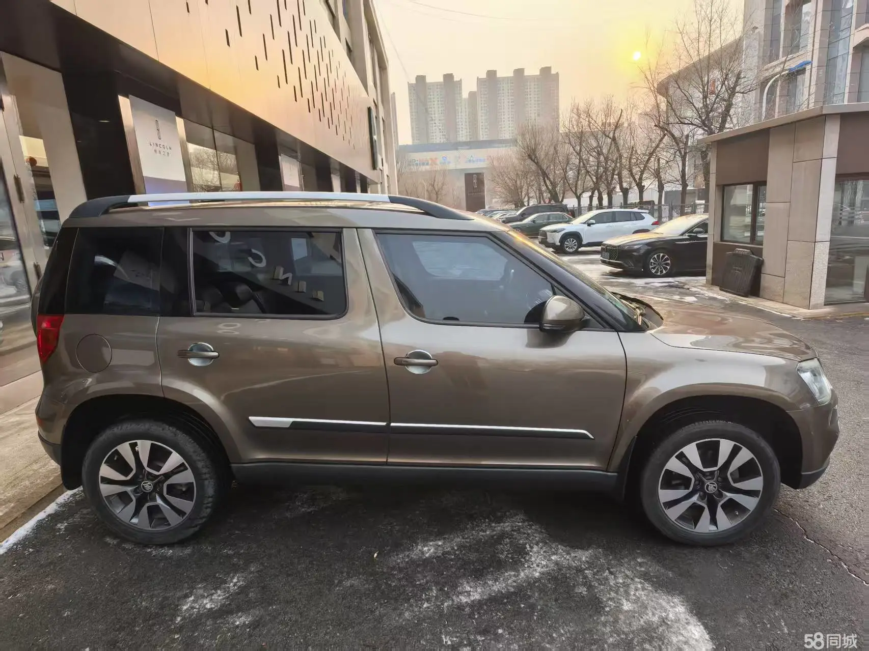 Skoda Yeti 2015 car image #3