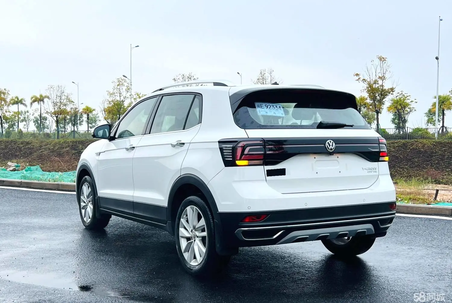 Volkswagen T-Cross 2020 #3 Volkswagen T-Cross 2020 car image #3