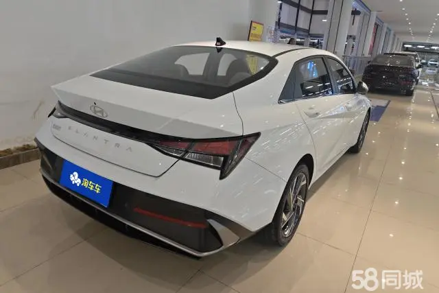 现代 伊兰特 2025 汽车图片 #3