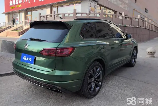 Volkswagen Touareg 2020 imagem de carro #3