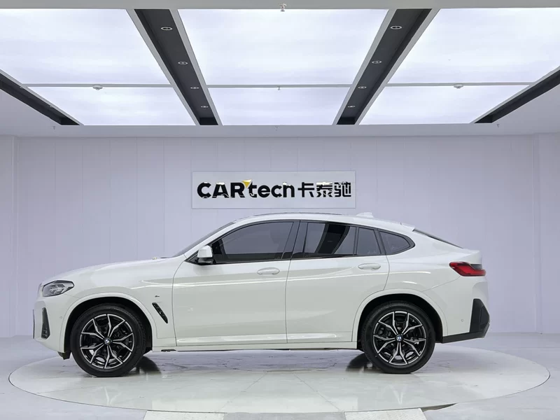 BMW X4 M40i 2024 #3 BMW X4 M40i 2024 immagine di auto #3