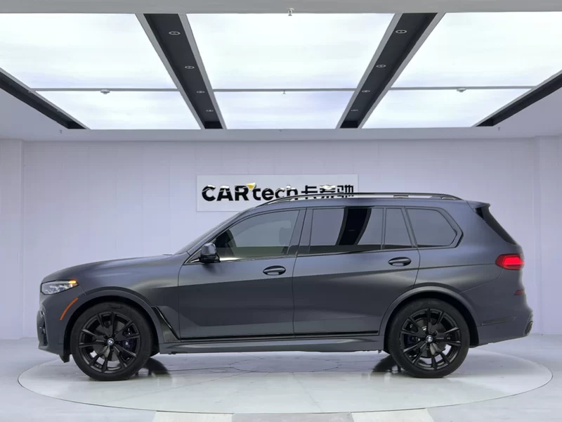 BMW X7 M60i 2022 #3 BMW X7 M60i 2022 car image #3