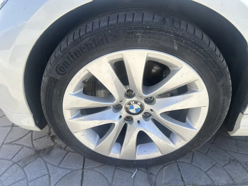 BMW 3 Series (Imported) 2012 #3 BMW 3 Series (Imported) 2012 car image #3