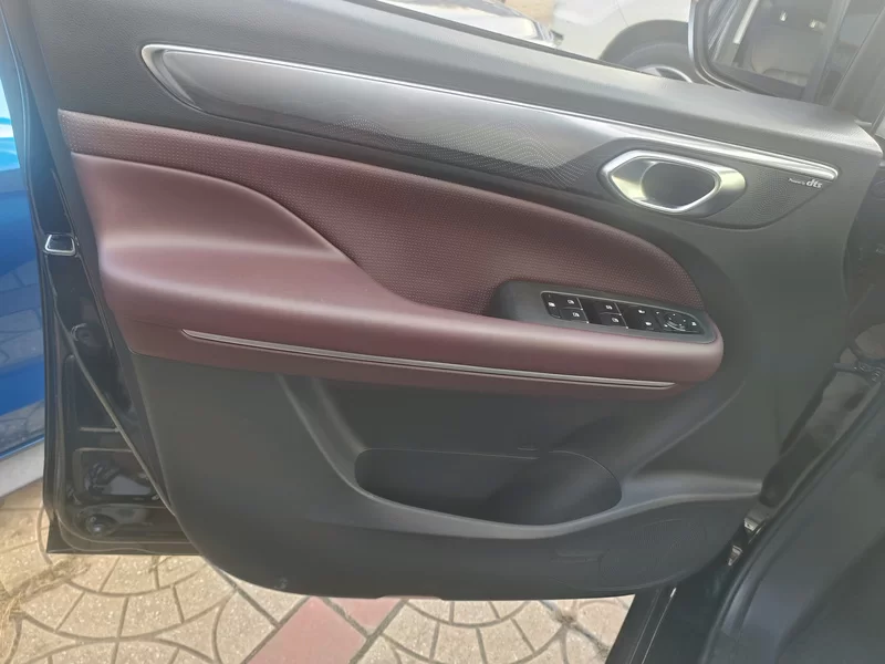 GAC Trumpchi M6 2023 car image #3