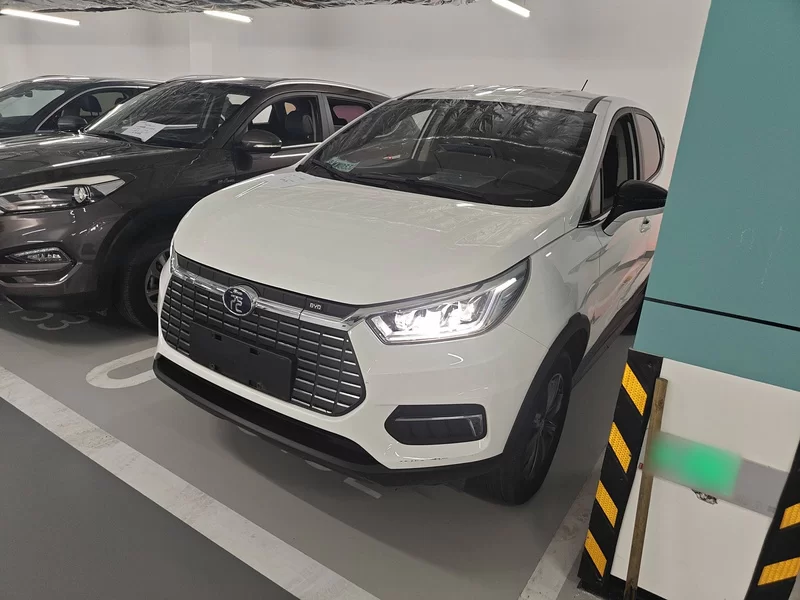 BYD Yuan New Energy 2019 #3 BYD Yuan New Energy 2019 car image #3