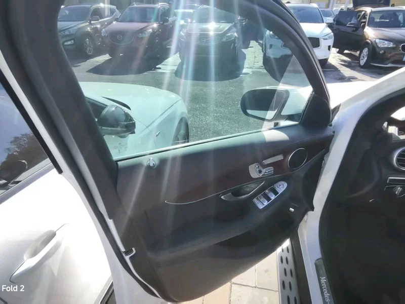 Mercedes-Benz GLC Class 2022 car image #3