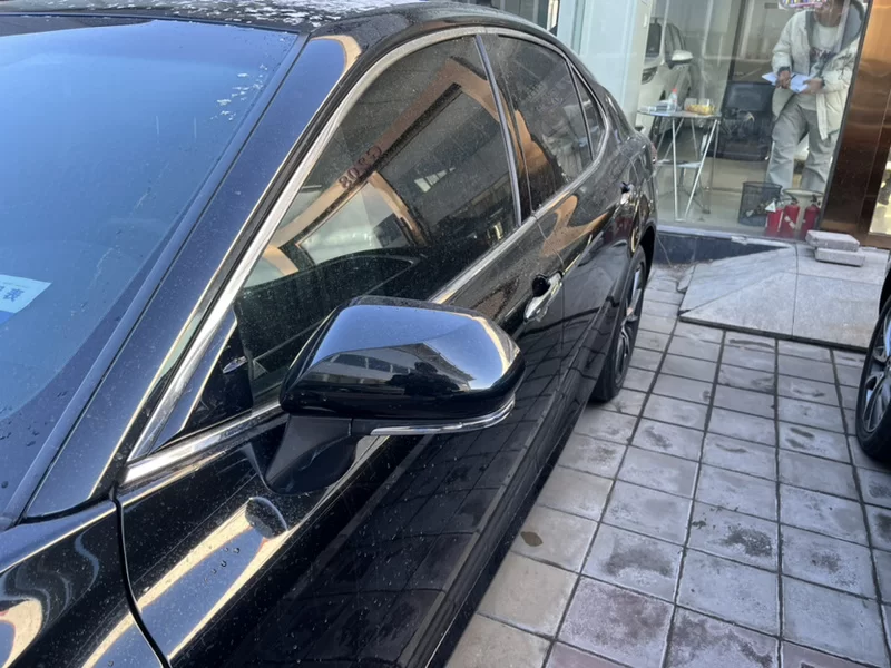 Toyota Camry 2022 car image #3