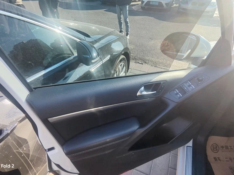 Volkswagen Tiguan 2018 immagine di auto #3