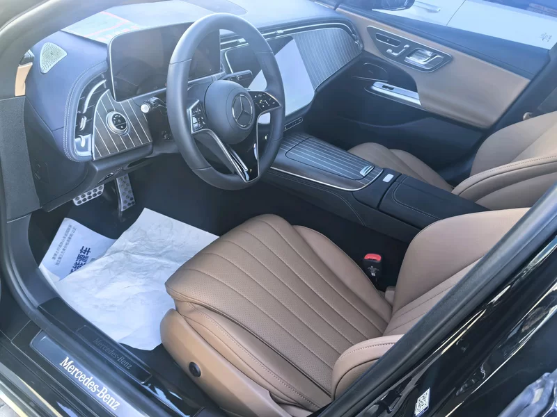 Mercedes-Benz E Class 2025 car image #3