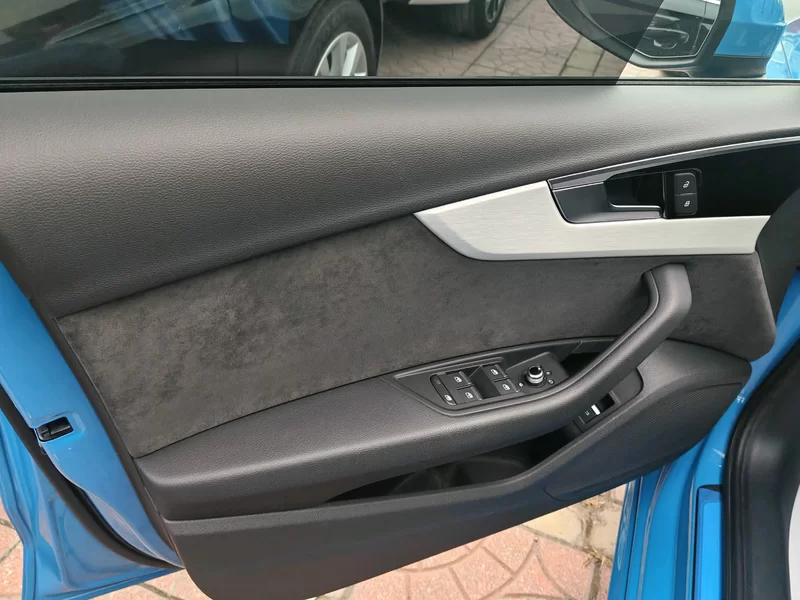 Audi A4 (Imported) 2016 #3 Audi A4 (Imported) 2016 car image #3